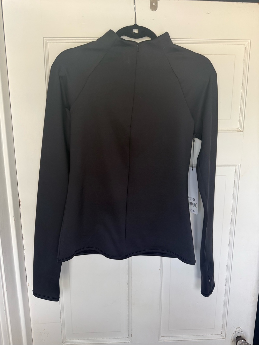 NWT ALO Airlift Winter Warm 1/4 Zip Long Sleeve Black Active Top - Picture 4 of 10